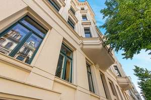Stilvolle 2-Zimmer-Eigentumswohnung im denkmalgeschützten Altbau – urban und gepflegt