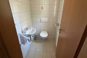 Geräumiges, preiswertes und neuwertiges 6-Zimmer-Reihenhaus mit gehobener Innenausstattung – Jakob-Locher-Straße 000, 89584 Alb-Donau-Kreis – Vorschaubild 2