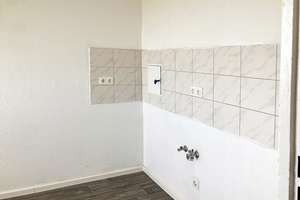 2-Raum-Wohnung mit großer Loggia im Grünen – Schönauer Ring 57, 4205 Schönau, Leipzig – Vorschaubild 5