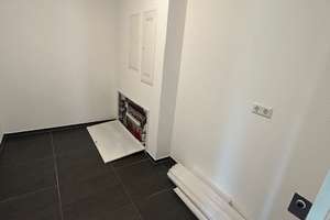 Gartenparadies inklusive: Komfortable 4-Zimmer Wohnung mit toller Einbauküche  und zwei Carport – Die vollständige Adresse der Immobilie erhältst du vom Anbieter., 38442 Ehmen, Wolfsburg – Vorschaubild 41