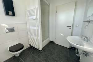 Schicke 2-Zimmer-Wohnung in Krefeld – Hülser Straße 54, 47803 Inrath/Kliedbruch, Krefeld – Vorschaubild 1