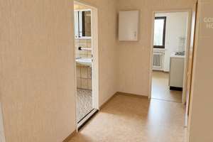     Freistehendes Zweifamilienhaus mit Garten, zwei Garagen & großem Potenzial  – Die vollständige Adresse der Immobilie erhältst du vom Anbieter., 90475 Altenfurt, Moorenbrunn, Nürnberg – Vorschaubild 6
