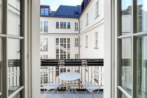 Exklusive 1-Zimmer-Wohnung mit Südbalkon und Concierge-Service im Cumberland Haus am Kurfürstendamm – Berlin – Vorschaubild 2
