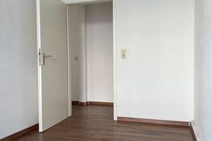 Helle, einfache 3-Raum-Wohnung mit Balkon, Tageslichtbad, Wanne und Abstellraum. Stellplatz möglich – Fichtestraße 16, 39112 Sudenburg, Magdeburg – Vorschaubild 24