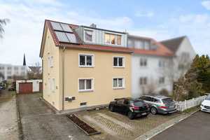 Attraktiv! Kernsaniertes Dreifamilienhaus in ruhiger Wohnlage von Ulm-Wiblingen – Ulm – Vorschaubild 1