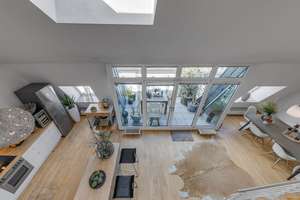 Über den Dächern Düsseldorfs – Maisonette mit Weitblick im Herzen Pempelforts – Die vollständige Adresse der Immobilie erhältst du vom Anbieter., 40477 Pempelfort, Düsseldorf – Vorschaubild 4