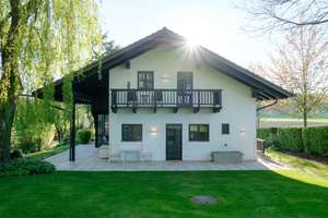 Kernsanierte Villa am See mit einem beinahe 4.000 m² großen Grundstück – Die vollständige Adresse der Immobilie erhältst du vom Anbieter., 85560 Ebersberg – Vorschaubild 11
