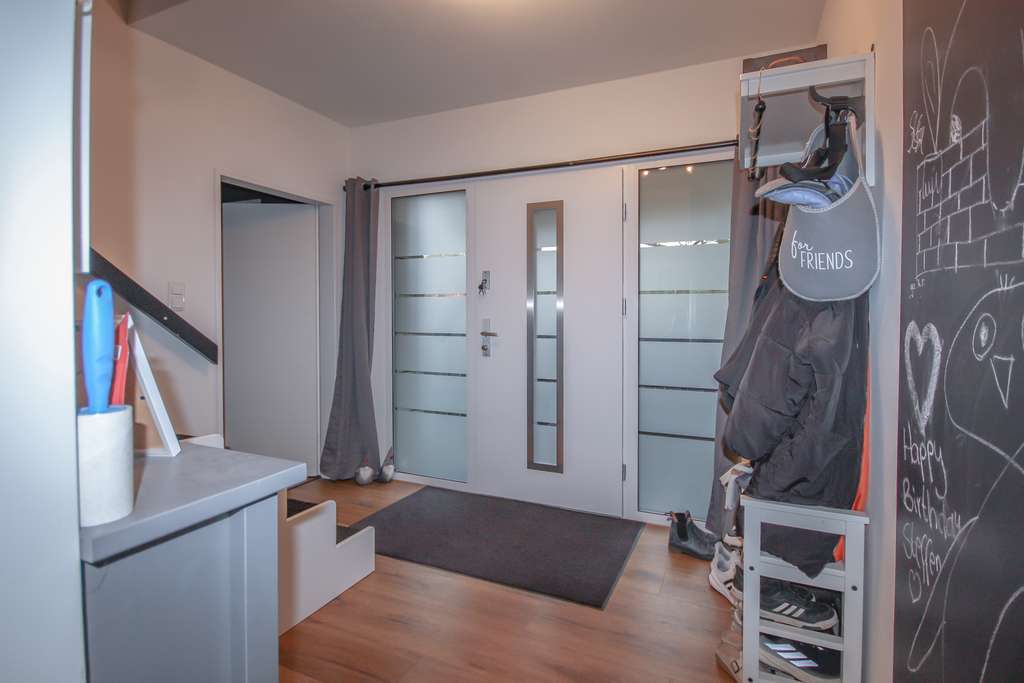 Immobilie in Lilienthal - Lilienthal - Charmantes Einfamilienhaus mit großem Garten in zentraler Lage - Bild 1