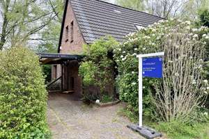 Großzügiges Einfamilienhaus mit herrlichem Garten im grünen Hamburg Bramfeld