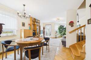DHH in Biesdorf mit Gartenruhe auf 94 m² | Klima | Terrasse – Die vollständige Adresse der Immobilie erhältst du vom Anbieter., 12683 Biesdorf, Berlin – Vorschaubild 10