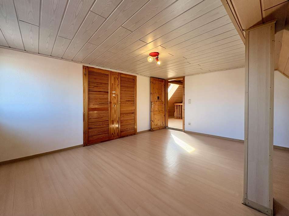 Kinderzimmer mit Blick auf den