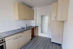 Viel Raum für Ihre Wohnträume – großzügige 4-Zimmer-Wohnung mit Balkon – Moorstraße 42, 49356 Diepholz – Vorschaubild 9