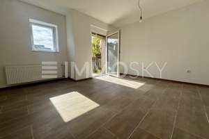 Großes Objekt mit Potenzial in Emmerthal! – Mittelstraße 8, 31860 Emmerthal – Vorschaubild 3