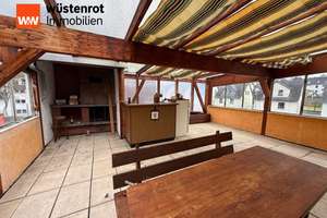 Attraktives Zweifamilienhaus mit Garten, großem Hof und Garagen – Die vollständige Adresse der Immobilie erhältst du vom Anbieter., 56567 Neuwied – Vorschaubild 4