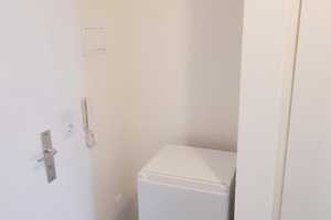 Hann.-Misburg, nähe MHH! Wir vermieten top
saniertes 1 Zi.-Apartment mit Pantryküche und Balkon. – Theodor-Heuss-Ring 13, 30625 Hannover – Vorschaubild 8