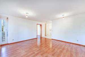 +++ Einbauküche NEU - zentral, bequem & renoviert - französischer Balkon - inklusive TG-Stpl. +++ – Daimlerstraße 54, 70372 Cannstatt-Mitte, Stuttgart – Vorschaubild 7