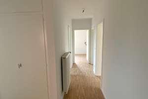 3 Zimmer-Wohnung, Aufzug im Haus, Balkon dabei – Hülsberger Straße 3, 42899 Klausen, Remscheid – Vorschaubild 7