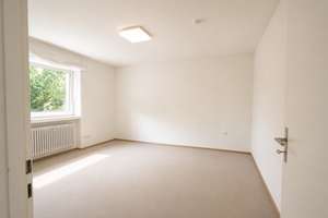 Einfamilienhaus mit Potential für WG/Gemeinschaftsunterkunft – Die vollständige Adresse der Immobilie erhältst du vom Anbieter., 97082 Steinbachtal, Würzburg – Vorschaubild 6