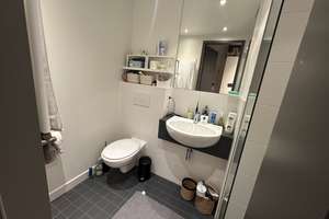 Untermiete bis 30.09.2026: Helles Wohnheimzimmer in Altstadtlage – Habsburgerstraße 132, 79104 Neuburg, Freiburg im Breisgau – Vorschaubild 5