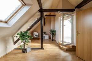 Charmante 4,5-Zimmer Maisonette-Wohnung mit Dachloggia in ruhiger Bestlage in Essen-Holsterhausen