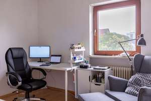 Seltene Gelegenheit in München-Allach: Fünfparteienhaus mit traumhaftem Grundstück, Pool und Garten – Die vollständige Adresse der Immobilie erhältst du vom Anbieter., 80999 Untermenzing, München – Vorschaubild 27