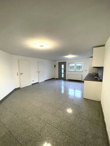 Neu renovierte Einliegerwohnung in zentraler Lage in Abstatt