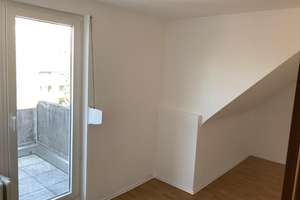 3-Zimmer-DG-Wohnung mit 2 Balkonen in Duisburg – Duissernstraße 33, 47058 Duissern, Duisburg – Vorschaubild 14
