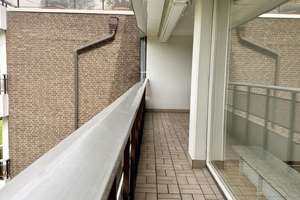 Moderne, helle 4-Zimmer-Wohnung in grüner Lage mit Blick in den Kaiserpark (Nähe Stadtwald) – Schönwasserstraße 228, 47800 Bockum, Krefeld – Vorschaubild 22