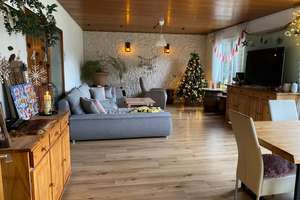 Welzheim: Ein Haus mit viel Platz für die Familie, auf großem Grundstück! – Die vollständige Adresse der Immobilie erhältst du vom Anbieter., 73642 Welzheim – Vorschaubild 2