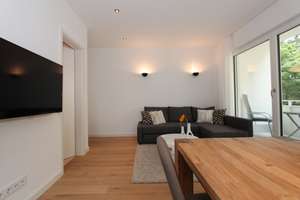 Traumhafte 2-Zi. Dachterrassenwohnung,hochwertig möbliert, direkt am Luitpoldpark – Brunnerstraße 37, 80804 Am Luitpoldpark, München – Vorschaubild 2