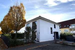Sofort bezugsfertig! Einfamilienhaus BJ 2022
Top-Lage bei Leipzig & Halle
143 qm und 5 Zimmer – Semoyer Weg 3, 6796 Brehna – Vorschaubild 33