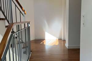 Stilvoll & elegant – außergewöhnliche Architektur mit Einliegerwohnung – Die vollständige Adresse der Immobilie erhältst du vom Anbieter., 69118 Ziegelhausen, Heidelberg – Vorschaubild 6