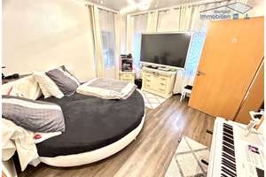 Luxuriöses Familiendomizil mit Doppelgarage und großzügigem Grundstück im eleganten Design – Die vollständige Adresse der Immobilie erhältst du vom Anbieter., 86830 Schwabmünchen – Vorschaubild 10
