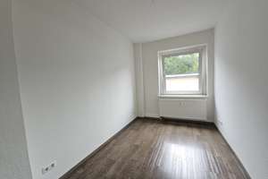 Moderne 3 Zimmer Wohnung mit Balkon und EBK – Die vollständige Adresse der Immobilie erhältst du vom Anbieter., 30163 List, Hannover – Vorschaubild 7