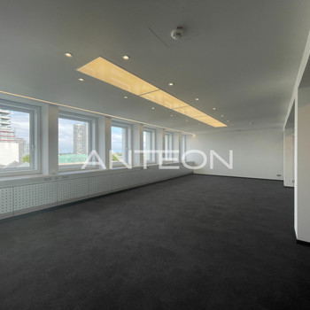 Sky 82 – Zentrale Büros | Attraktive Ausstattung | Kurzfristig bezugsfertig