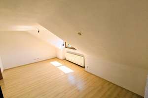 Helle 3-Zi.-Wohnung + West-Balkon & TG-Stellplatz