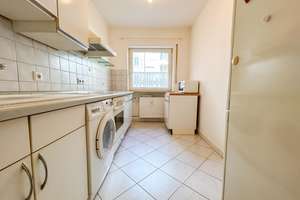 Sanierungsbedürftige 2-Zimmer-Wohnung mit Balkon & Aufzug in Fürth – Die vollständige Adresse der Immobilie erhältst du vom Anbieter., 90763 Nördliche Südstadt, Fürth – Vorschaubild 6