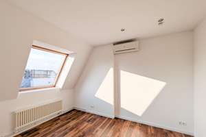 105m² klimatisierte Dachgeschosswohnung in Berlin-Friedenau – Die vollständige Adresse der Immobilie erhältst du vom Anbieter., 12161 Friedenau, Berlin – Vorschaubild 7