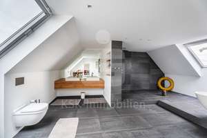 Großzügige Dachgeschoss-Maisonette-Wohnung in Ehrenfeld! – Die vollständige Adresse der Immobilie erhältst du vom Anbieter., 50825 Ehrenfeld (Ortsteil), Köln – Vorschaubild 21