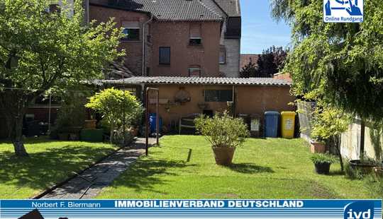 Bild von Attraktives Zweifamilienhaus mit Ausbaupotenzial in Hanau-Großauheim