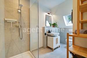 MÖBLIERT  - MODERN LIVING - 2-Zi.-Maisonette in bester Lage – Die vollständige Adresse der Immobilie erhältst du vom Anbieter., 70192 Lenzhalde, Stuttgart – Vorschaubild 15