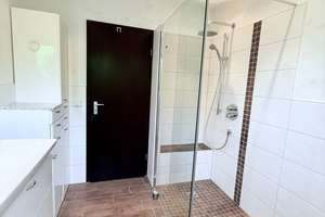K/LEV: Freistehender Bungalow auf einer Ebene – Die vollständige Adresse der Immobilie erhältst du vom Anbieter., 51061 Flittard, Köln – Vorschaubild 9