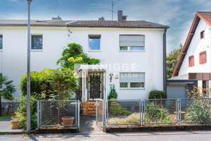 +++ 3709 - Vermietete DHH mit tollem Grundstück in Köln Brück I Anlage oder spätere Selbstnutzung ++ – Die vollständige Adresse der Immobilie erhältst du vom Anbieter., 51109 Brück, Köln – Vorschaubild 2