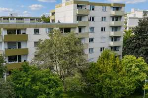 TOP-sanierte 2-Zimmer-Wohnung mit Balkon, Fahrstuhl und Blick ins Grüne – Die vollständige Adresse der Immobilie erhältst du vom Anbieter., 30457 Wettbergen, Hannover – Vorschaubild 1