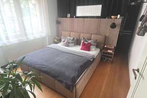 2444 - Gut geschnittene 2-Zimmerwohnung mit Tageslichtbad nähe ZKM!