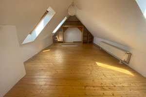 Gemütliche Dachgeschosswohnung in Limmer – Die vollständige Adresse der Immobilie erhältst du vom Anbieter., 30451 Limmer, Hannover – Vorschaubild 7