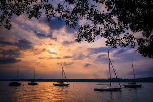 Modernes Wohnen am Starnberger See – Stilvolle Doppelhaushälfte mit Garten – Die vollständige Adresse der Immobilie erhältst du vom Anbieter., 82335 Berg – Vorschaubild 4