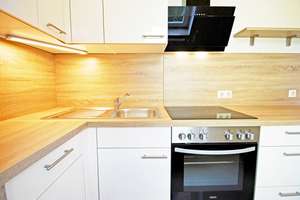 Sanierte 2-RW * EBK * Bad mit Wanne + WM-Anschluss * Kellerabteil * EG * zentral * TOP – Klopstockstraße 29, 1157 Cotta (Stadtteil), Dresden – Vorschaubild 10