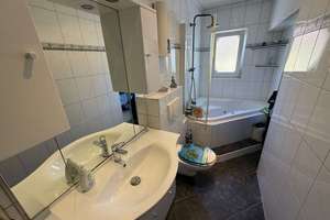 Gepflegtes Reihenmittelhaus mit einem vielseitig angelegten Garten in beliebter Wohnlage! – Die vollständige Adresse der Immobilie erhältst du vom Anbieter., 45327 Katernberg, Essen – Vorschaubild 13