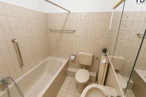 Sofort bezugsfrei: Helle und charmante 3-Zimmer-Wohnung mit Balkon in Hürth – Die vollständige Adresse der Immobilie erhältst du vom Anbieter., 50354 Klettenberg, Köln – Vorschaubild 8